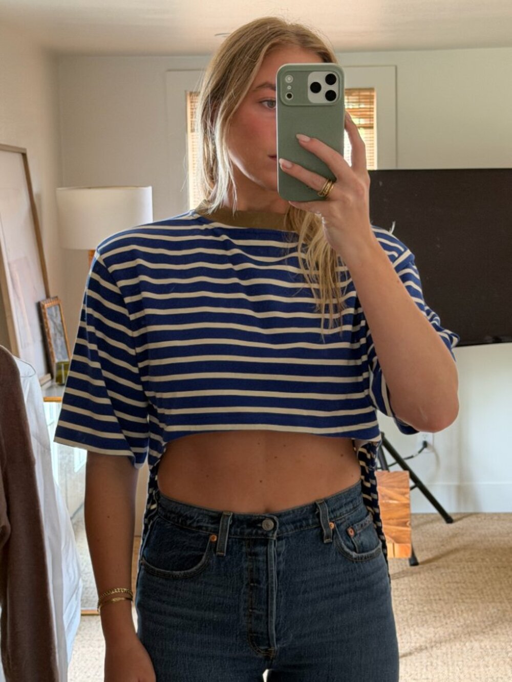 Rae reversible tee - Picture 3 of 4